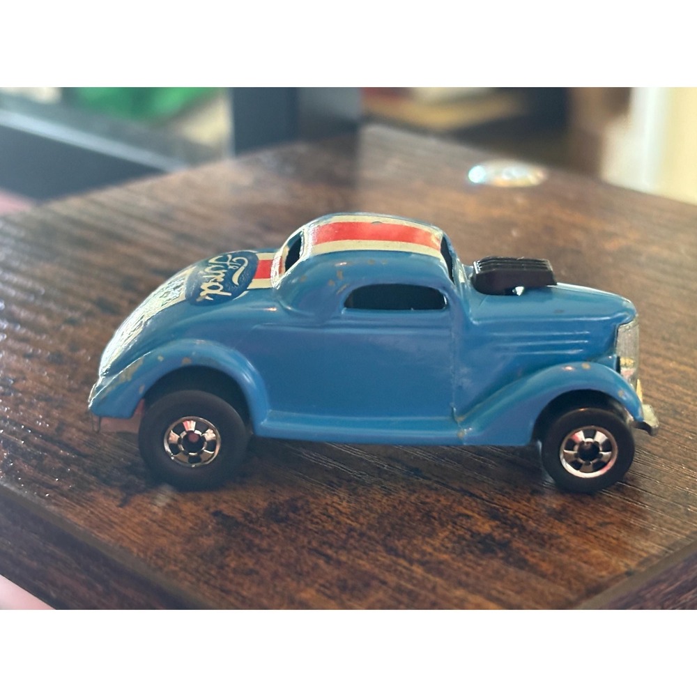 Vintage 1975 Hot Wheels Neet Streeter: Blue Street Rod